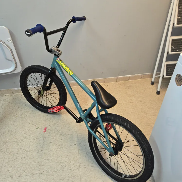 Sunday BMX Bike thumbnail