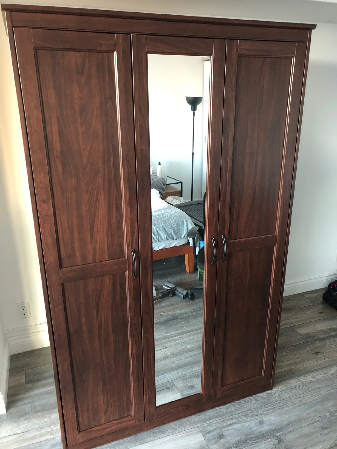 IKEA SONGESAND WARDROBE LIKE NEW BROWN image indicator(4)