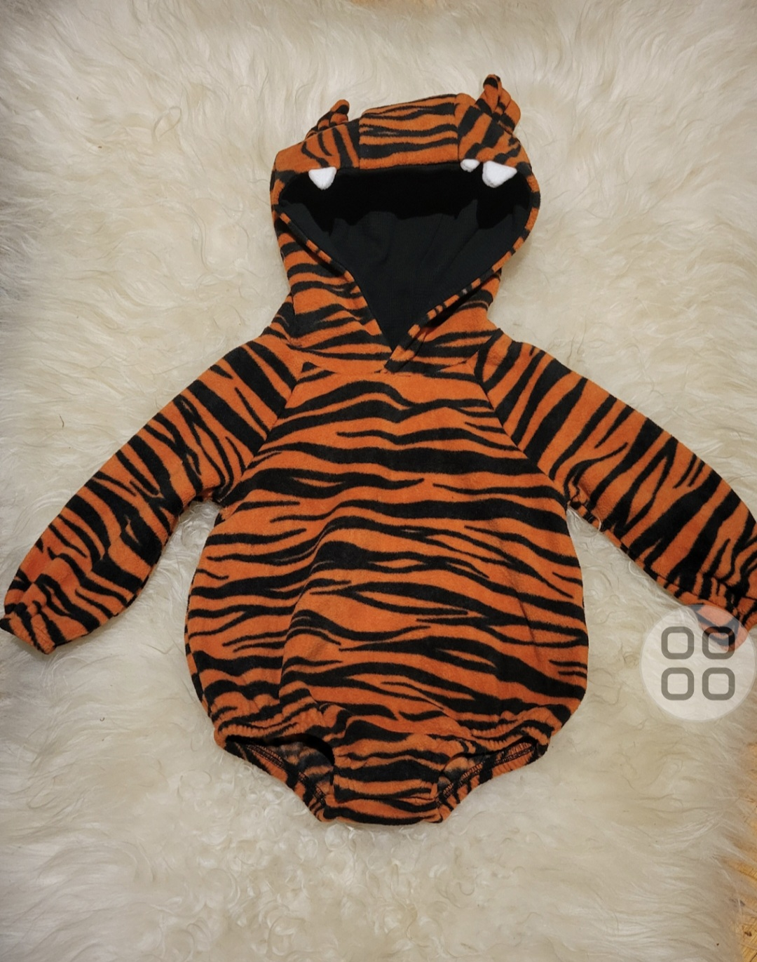 Old Navy Tiger Costume Onesie Size 18 to 24 Months Like New - photo 2