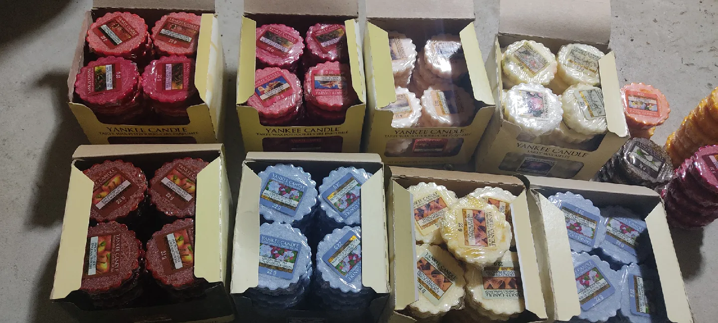 Yankee Candle Wax Melts - Assorted Scents image indicator(7)