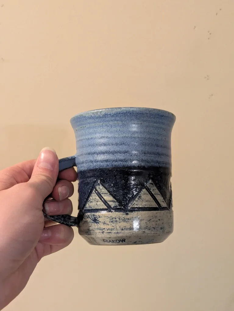 DIAKOW Pottery Mug - Blue image indicator(4)
