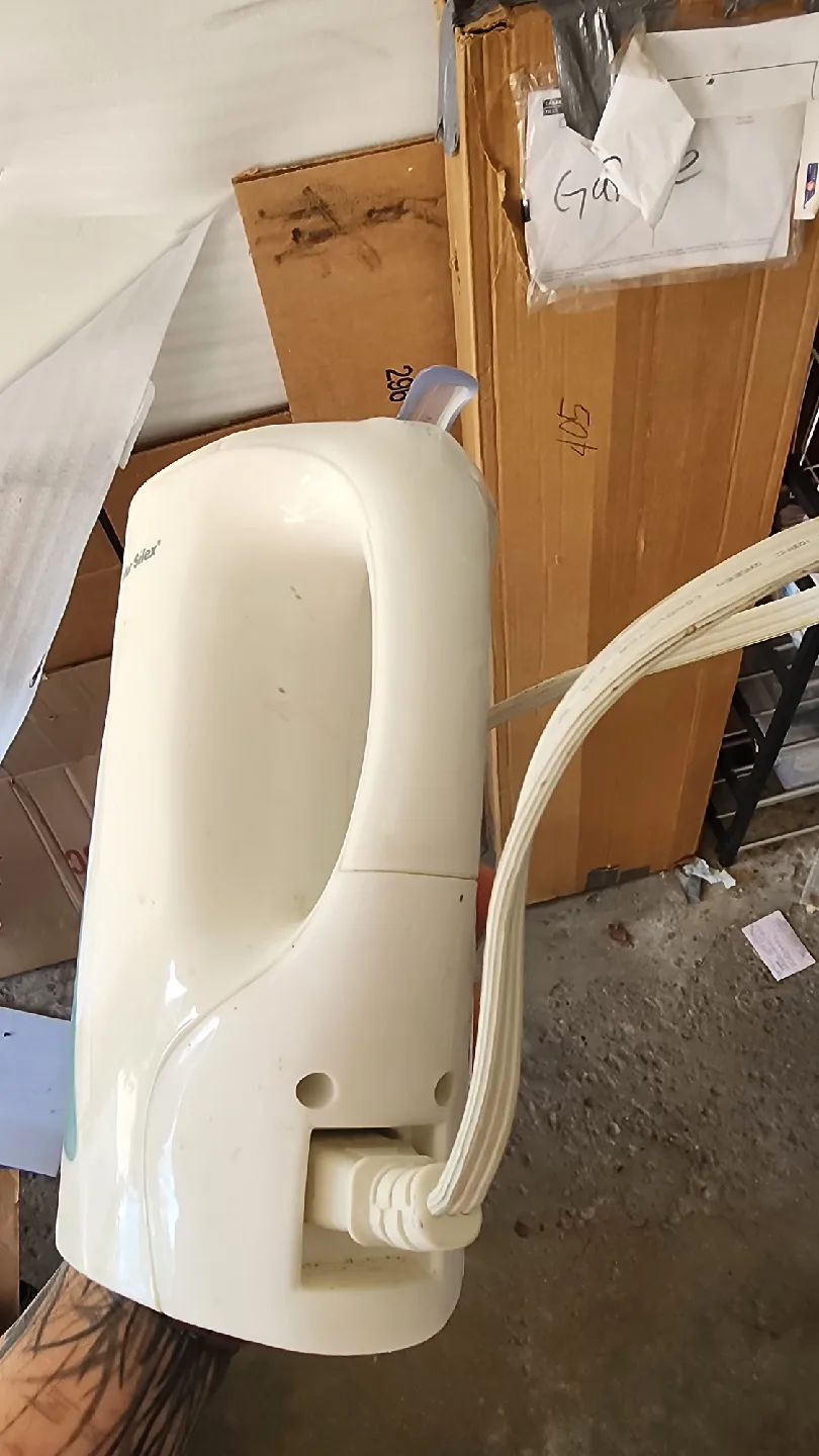 Proctor Silex Electric Kettle - 1L Capacity image indicator(2)