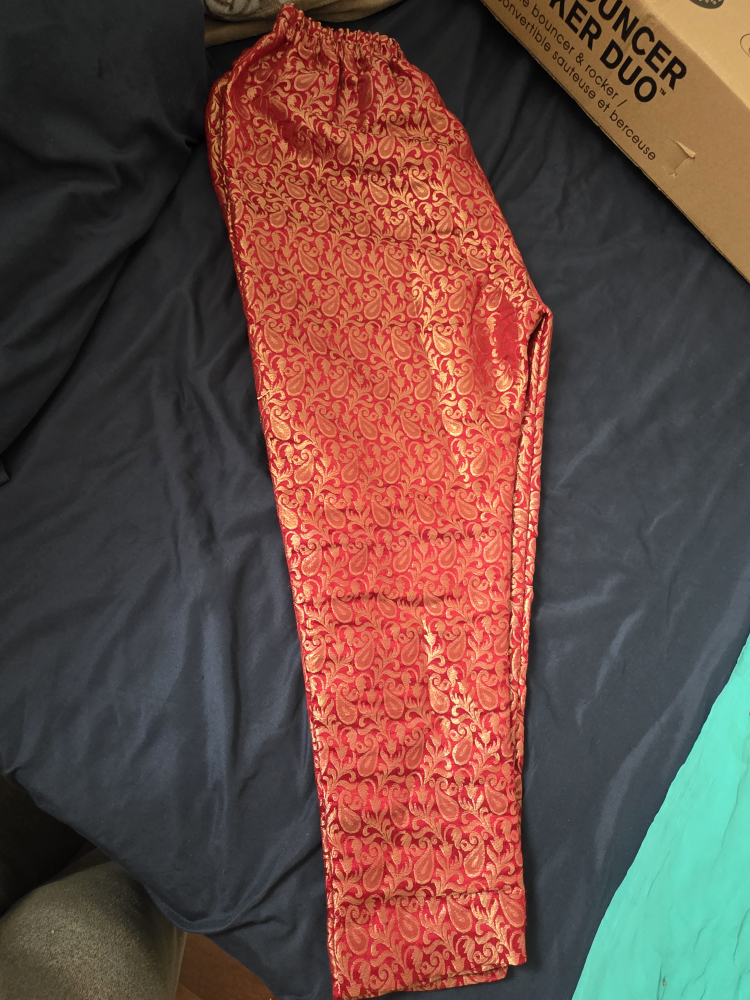 Red Embroidered Pakistani Suit - Size Medium - photo 4