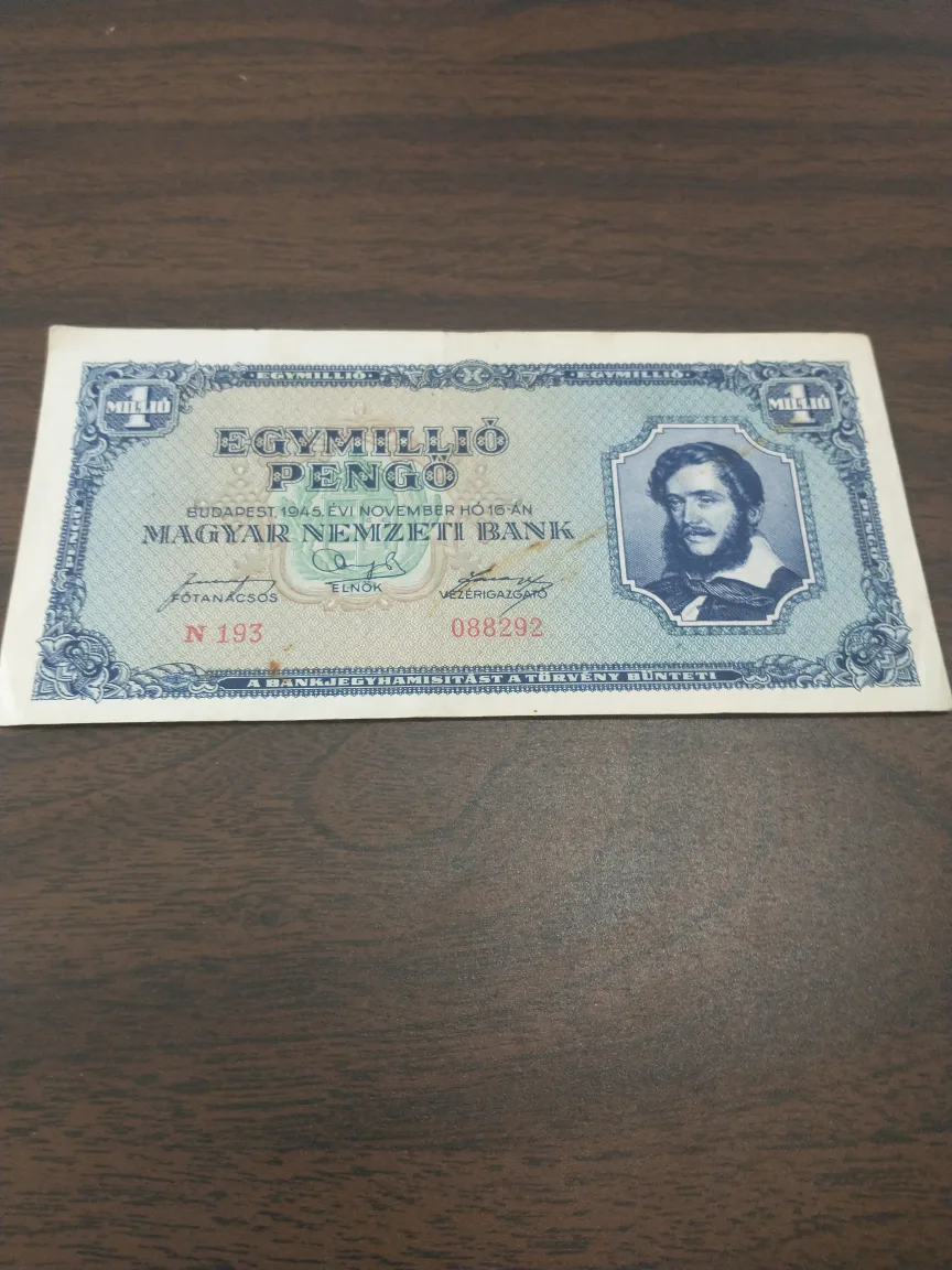 Nice VG 1945 Hungary one million pengo banknote, worn thumbnail