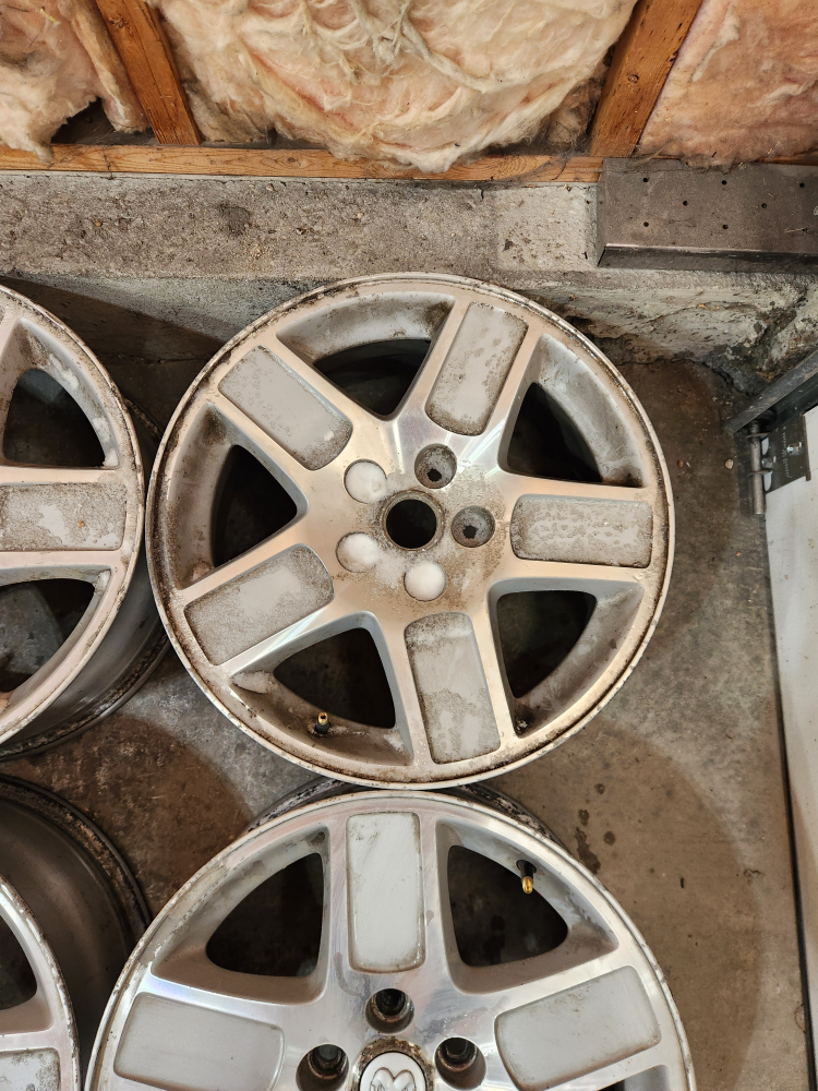 (4)-17 Inch Alloy Rims Off 2009 Dodge Magnum 5x115 - photo 4