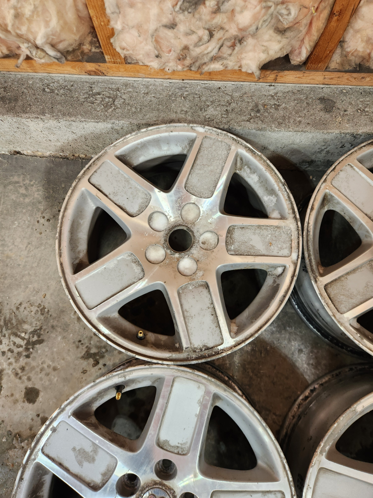 (4)-17 Inch Alloy Rims Off 2009 Dodge Magnum 5x115 - photo 5