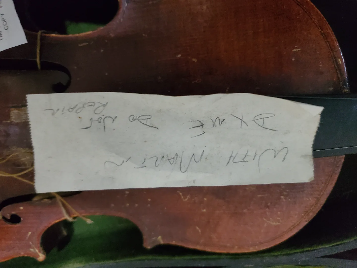 Vintage cat gut string a Violin with Case and rosin image indicator(3)