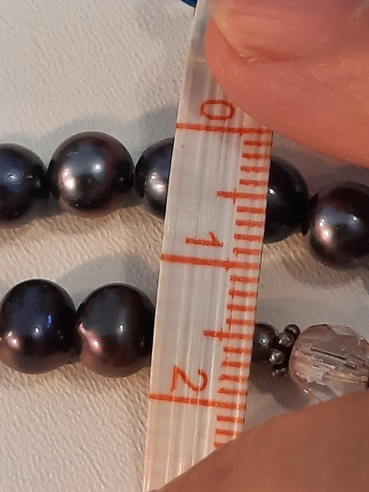 Black Pearl Necklace & Bracelet Set image indicator(9)