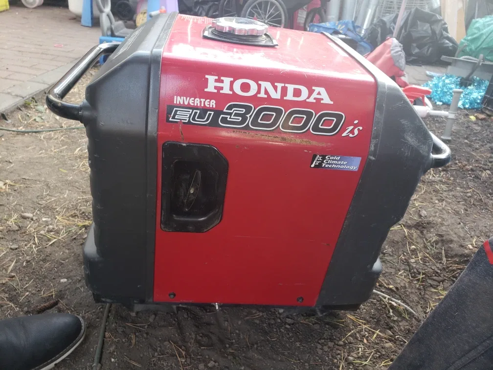 Honda Inverter EU3000is Generator image indicator(3)