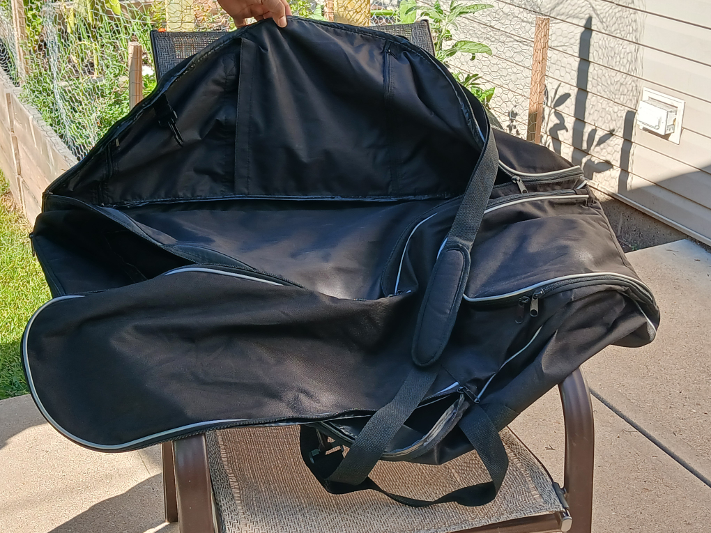 DICK'S Black Duffel Bag - photo 4