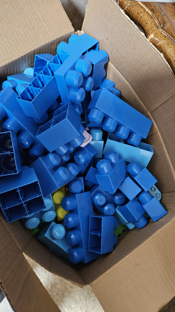 Mixed Lot of Toys - photo 4