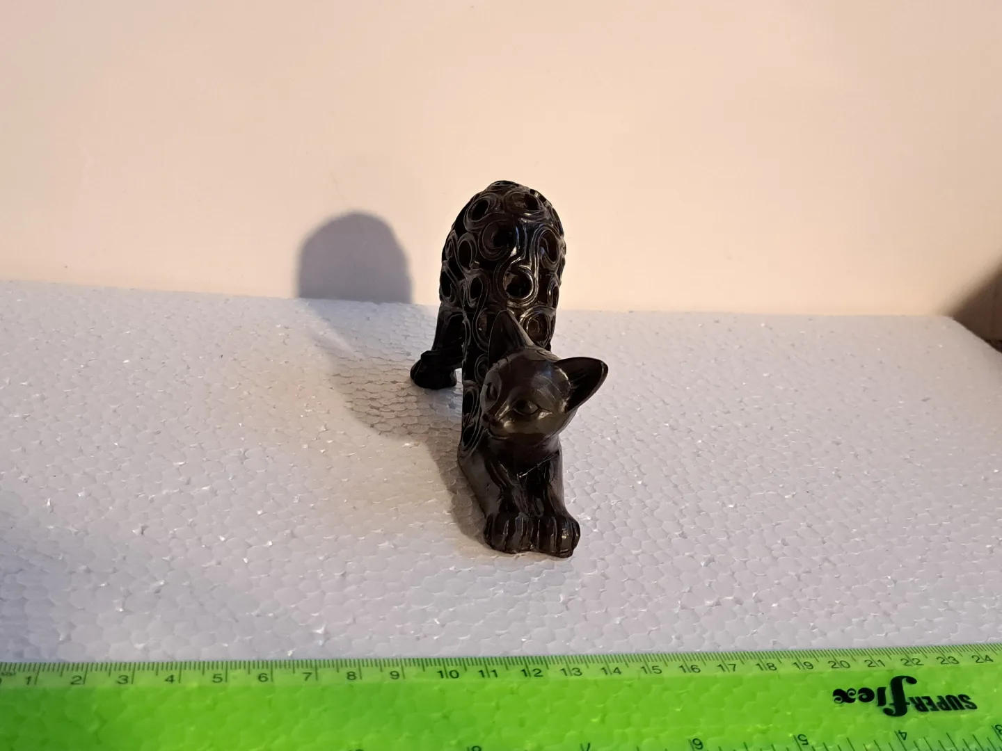 Cat figurine image indicator(2)