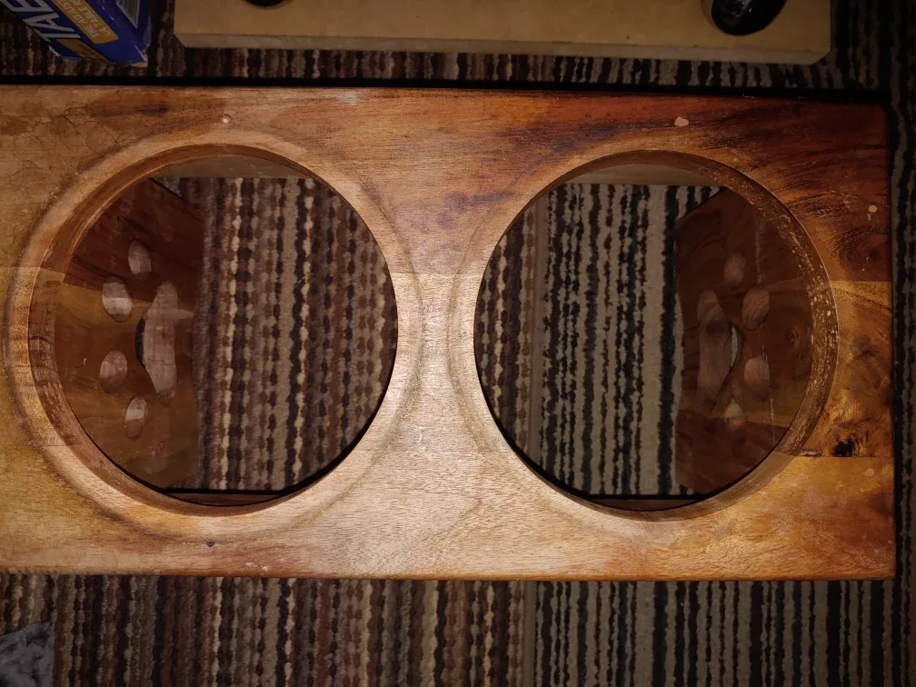 Wooden Pet Feeder with Paw Prints image indicator(3)