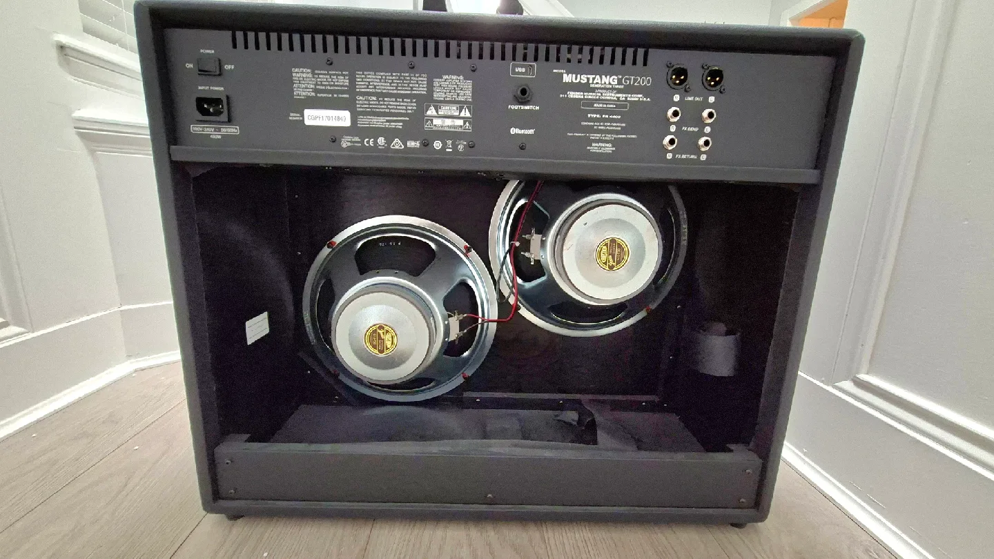 Fender Mustang GT200 Guitar Amplifier image indicator(2)