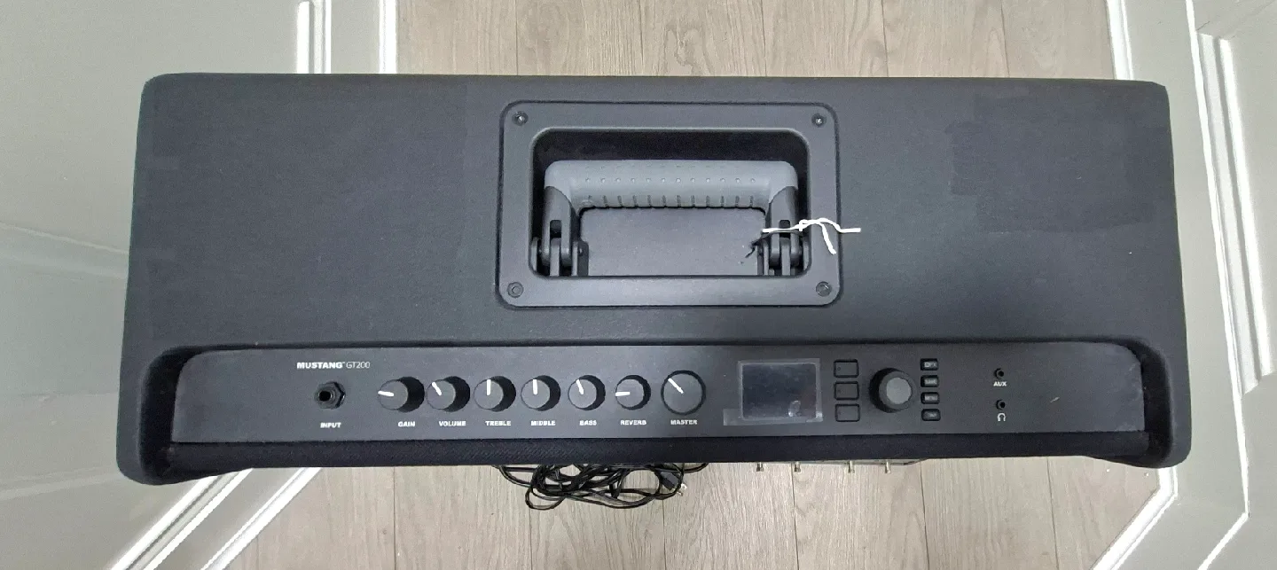 Fender Mustang GT200 Guitar Amplifier image indicator(3)