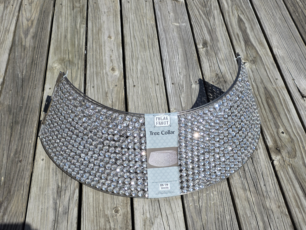 Polar Frost Tree Collar NEW!