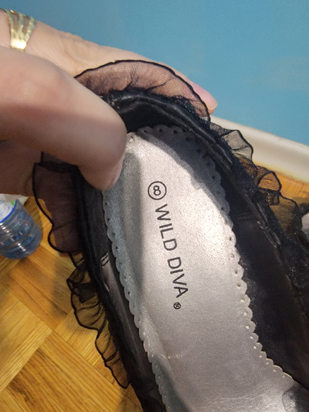 Wild Diva Black high Heels - Size 8 - photo 4