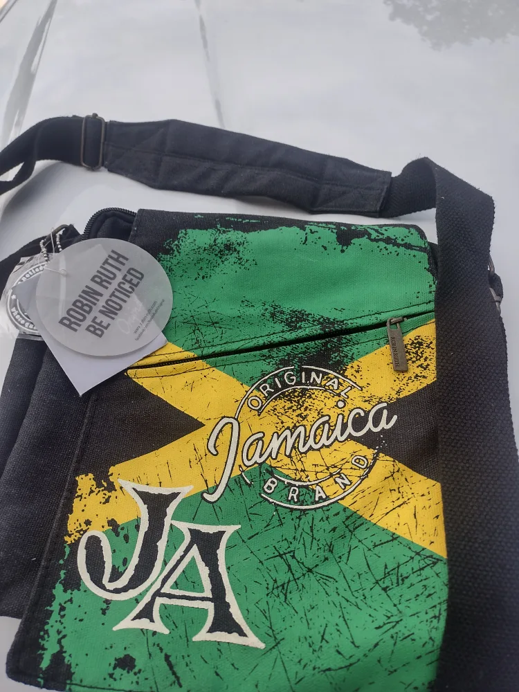 Robin Ruth Jamaica Crossbody Bag image indicator(2)