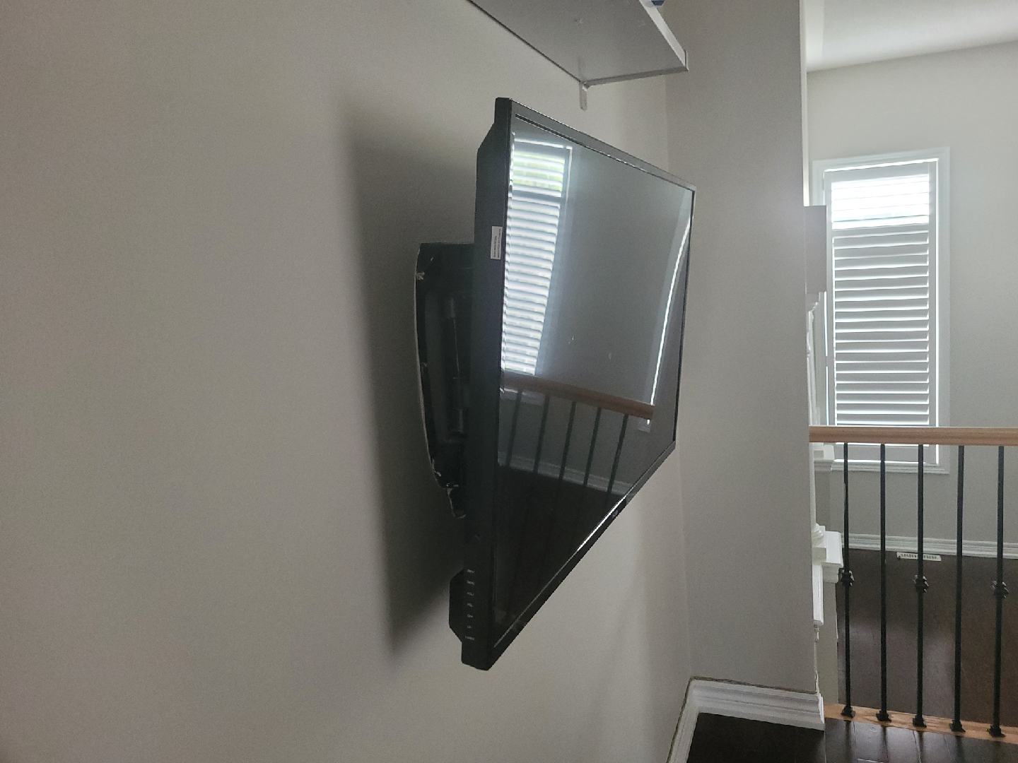 AVA Multiposition TV Wall Mount 30-90 in - photo 2