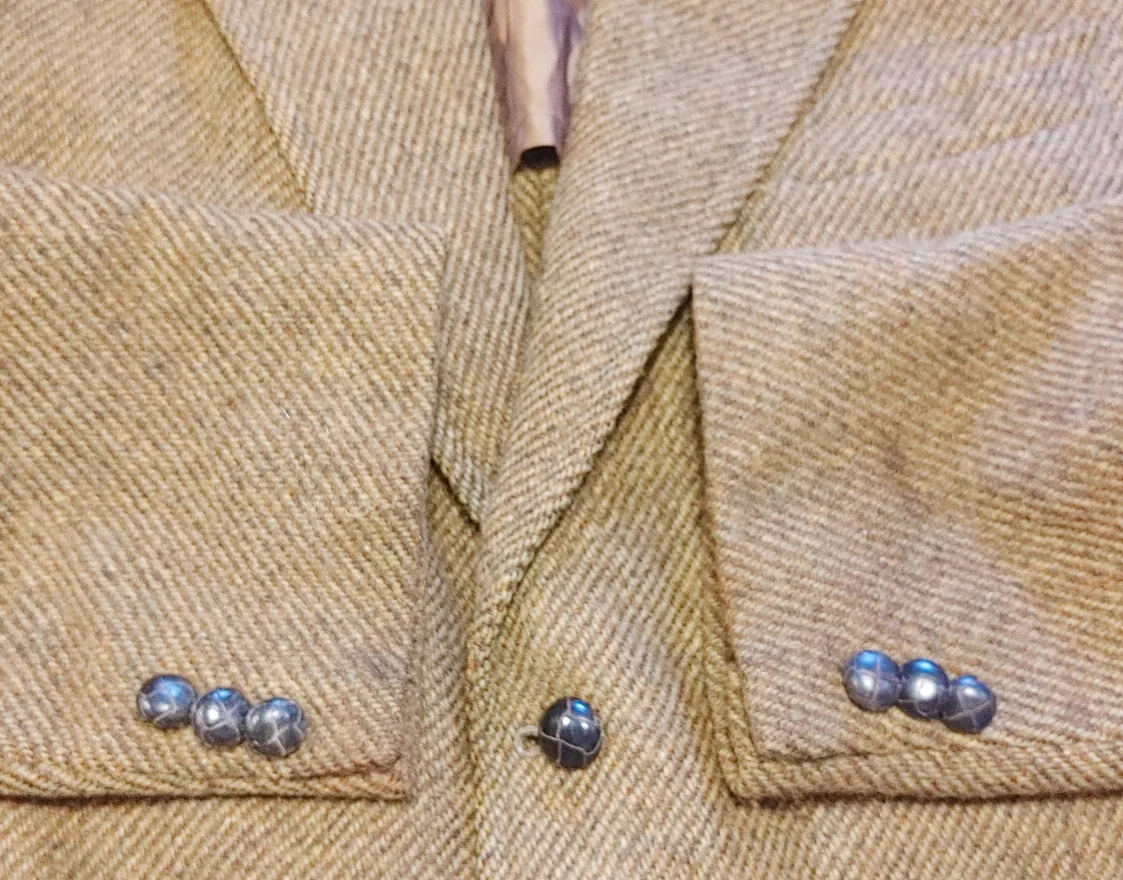 Vintage Harris Tweed herringbone Blazer image indicator(4)