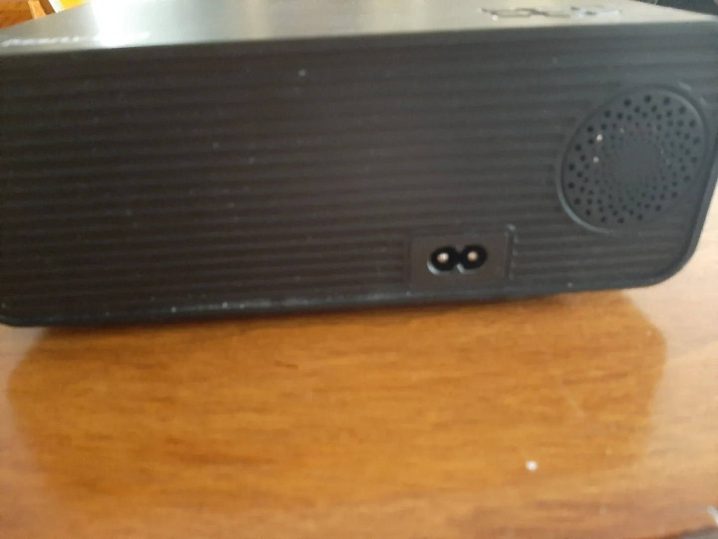 ManyBox Projector - Great Condition! image indicator(4)