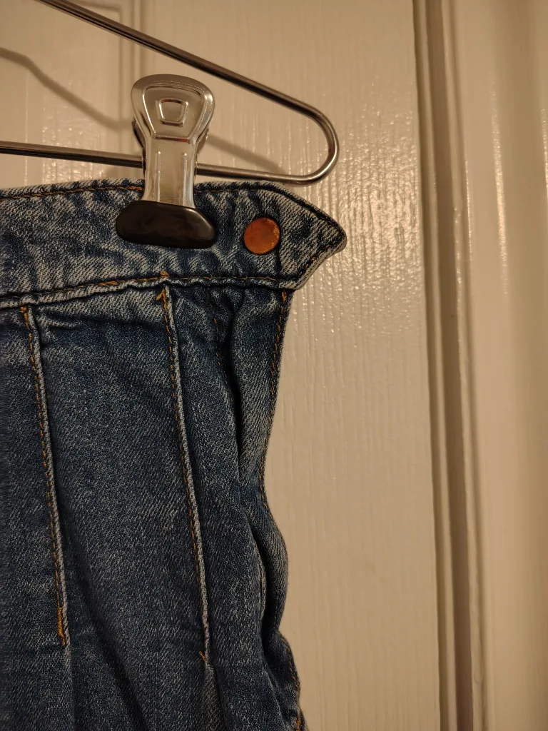 H&M Divided Denim Mini Skirt - Size 2 image indicator(2)