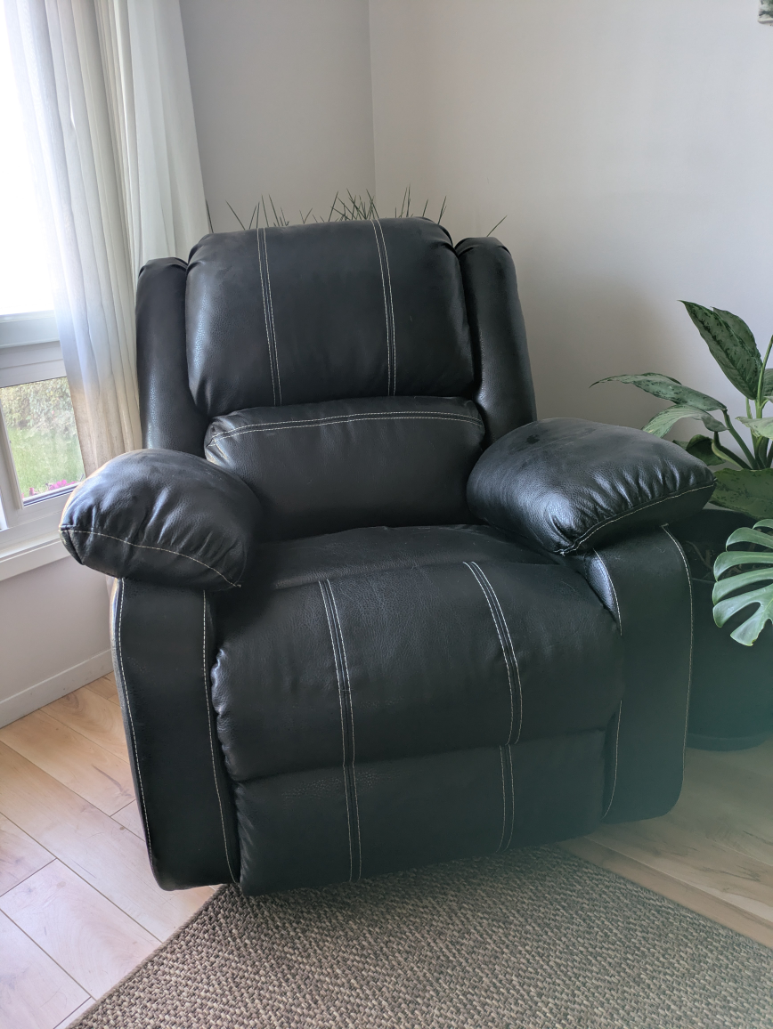 Black Leather Recliner Chair - photo 2