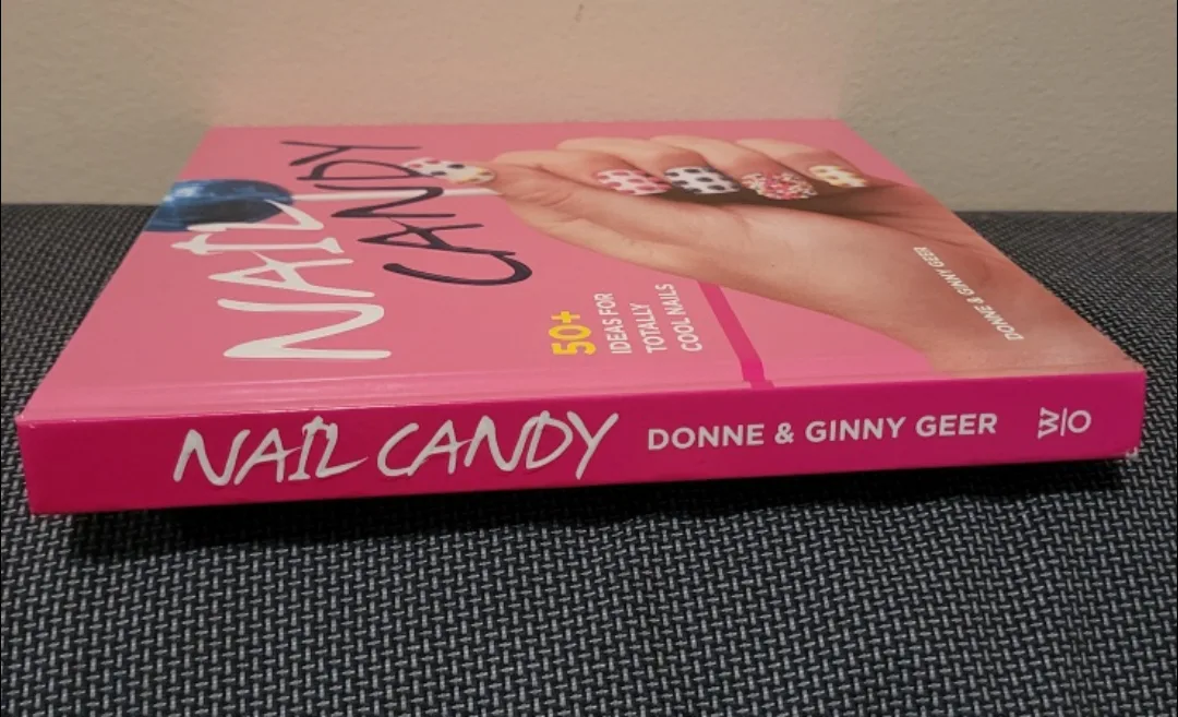 Nail Candy: 50+ Ideas for Totally Cool Nails Book image indicator(2)