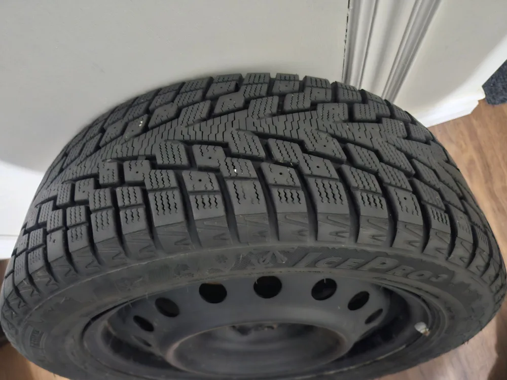 GT Radial Icepro 3 Winter Tires 205/55R16 image indicator(2)