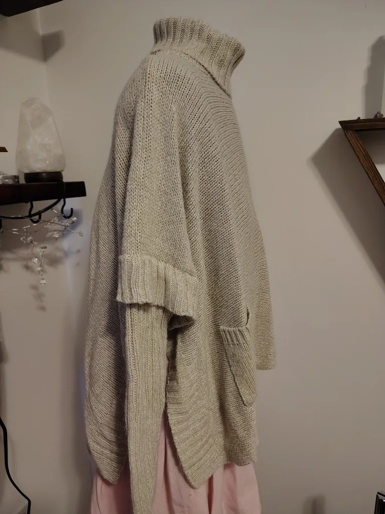 Beige Knit Turtleneck Poncho with Pockets image indicator(5)