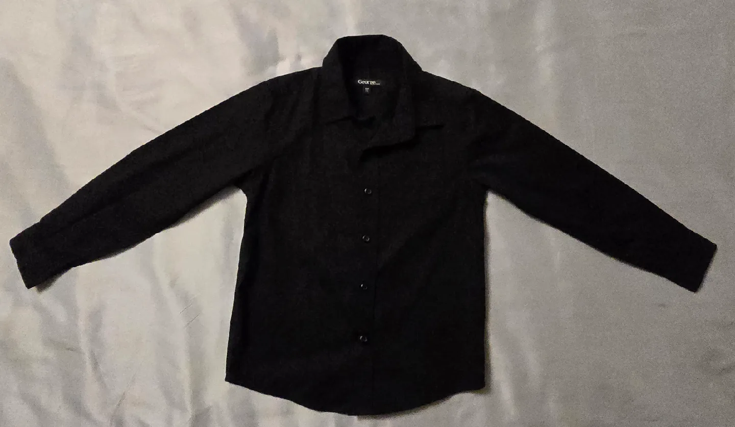 🥕 Boys George Black Dress Shirt! - Size 6 thumbnail