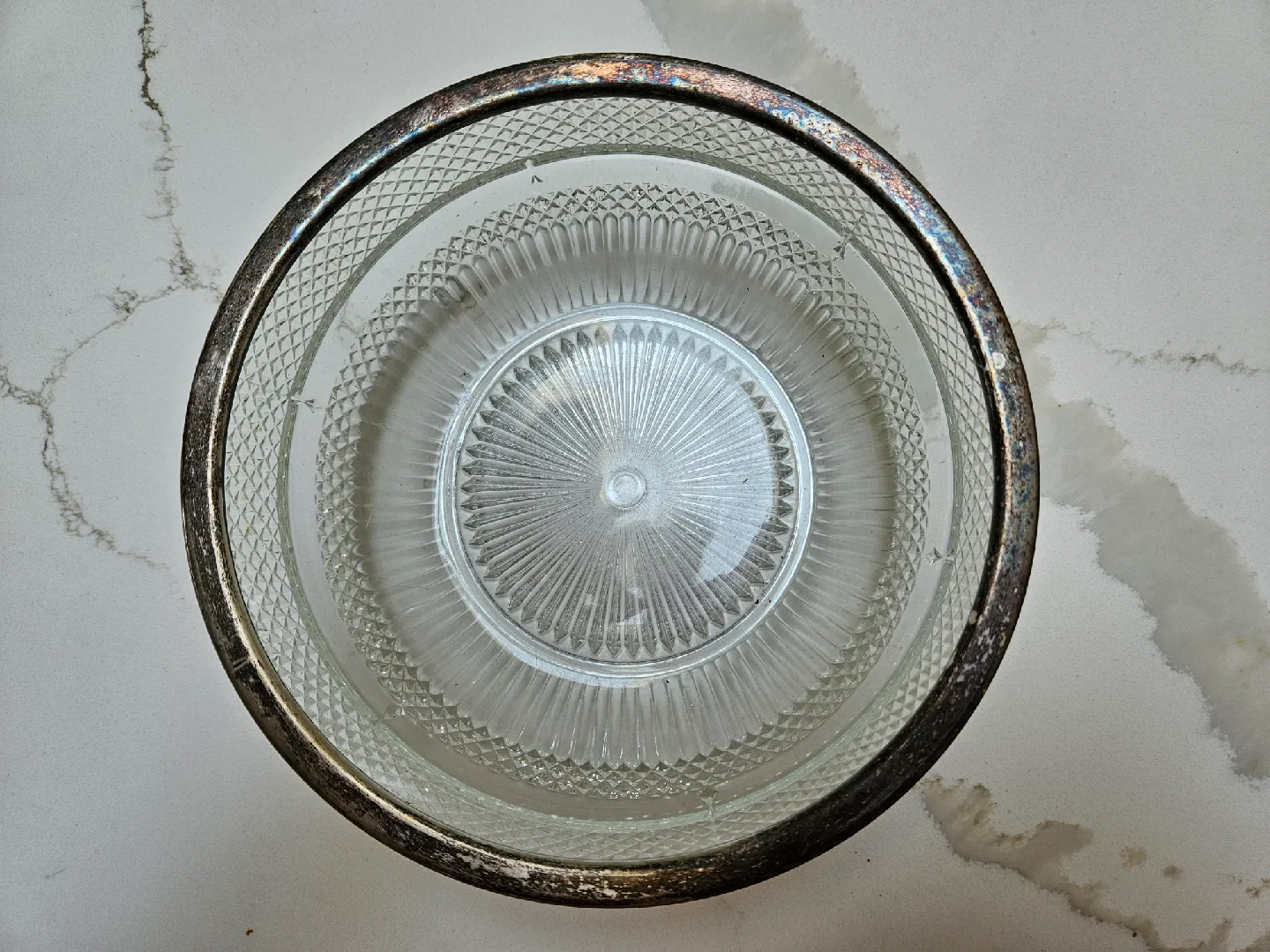 Vintage Clear Glass Bowl with Silver Rim image indicator(3)