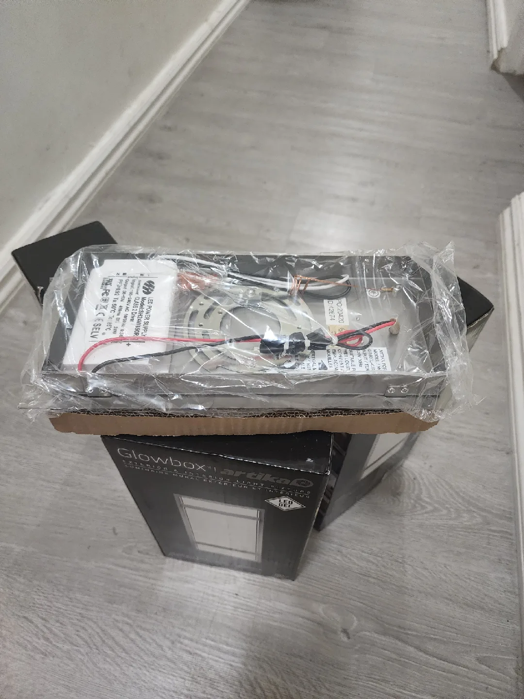 Artika Glowbox LED Exterior/Interior Light Fixture - NEW! image indicator(5)