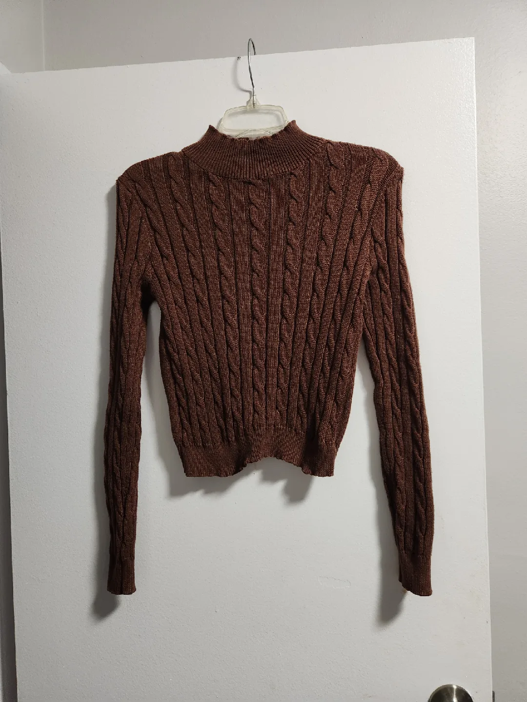 Brown Cable Knit Cropped Sweater thumbnail