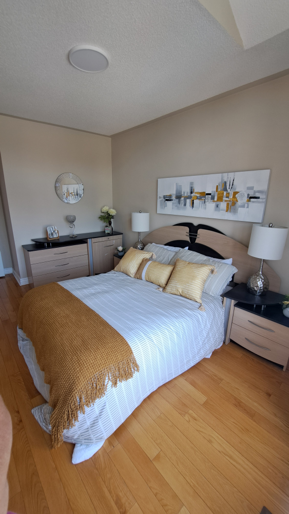 bedroom set