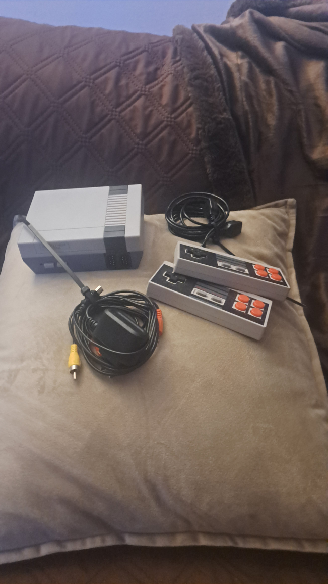Retro Nintendo Entertainment System (NES) with 2 Controllers