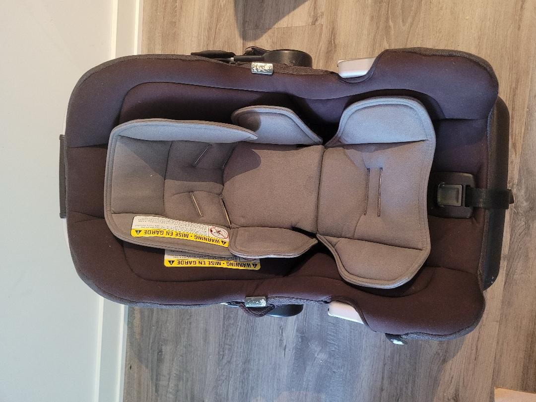 Infant Car Seat - Black - photo 3