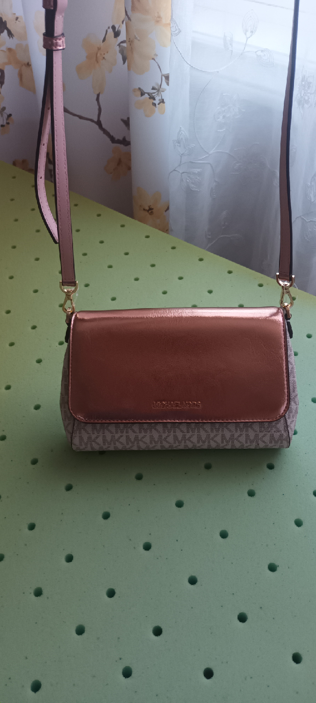 Michael Kors Crossbody Bag