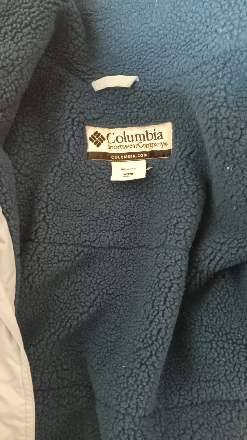 Columbia Blue & White Winter Jacket image indicator(2)