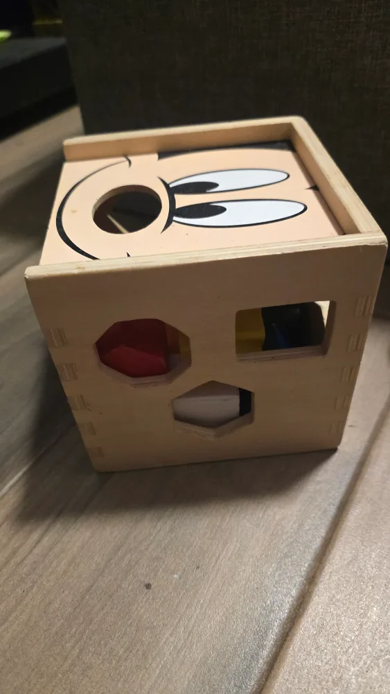 🥕 Mickey Mouse Shape Sorter Cube image indicator(5)