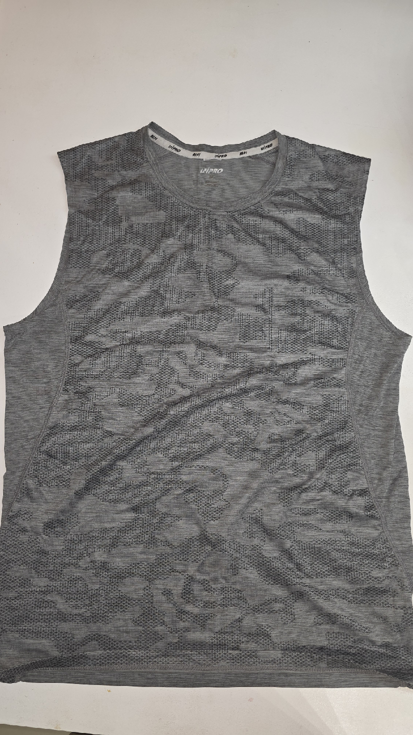 INPRO Grey Sleeveless Training Shirt - photo 2