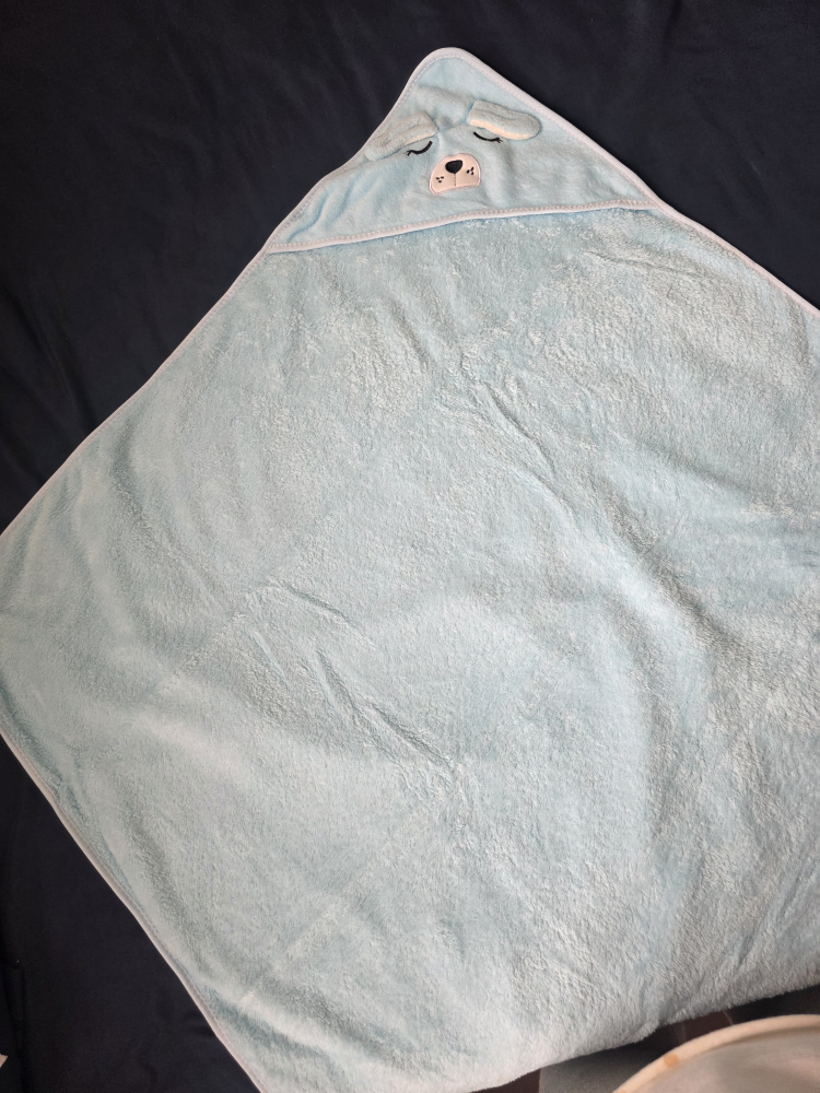 Light Blue Hooded Baby Towel - photo 5