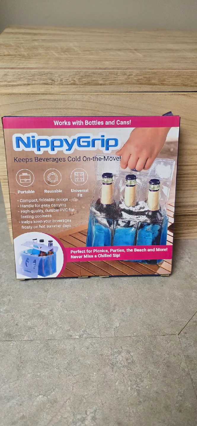 NippyGrip Beverage Cooler - New in Box! thumbnail
