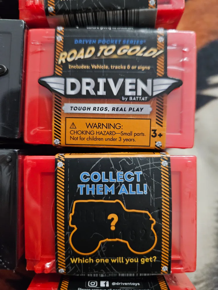 Driven by Battat Road to Gold Mystery Vehicle 🥕 image indicator(3)