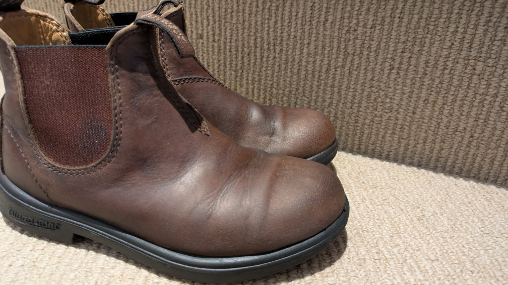 Blundstone 565 Kids Chelsea Boots, Size 13
