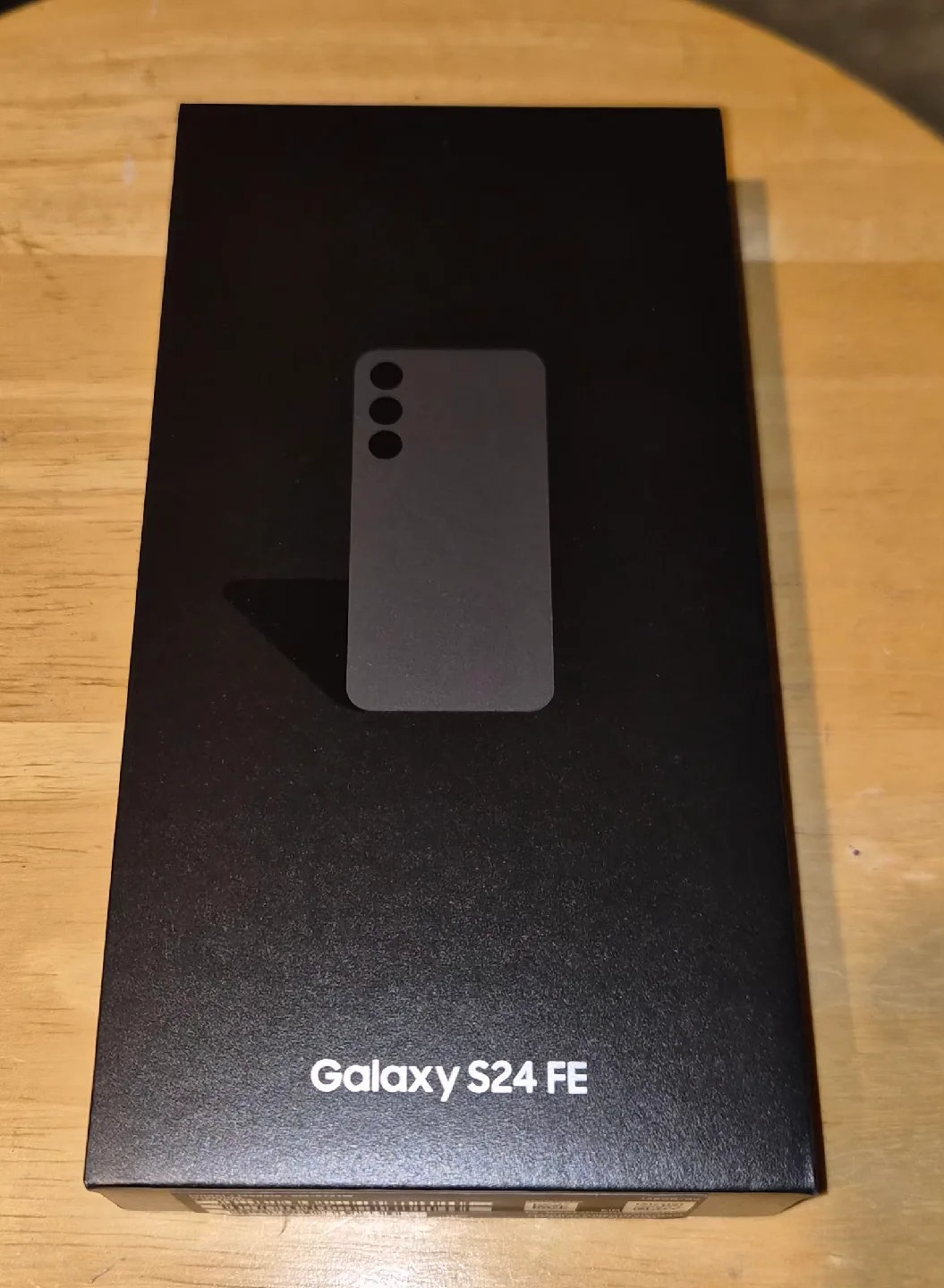 New Samsung Galaxy S24 FE image indicator(2)