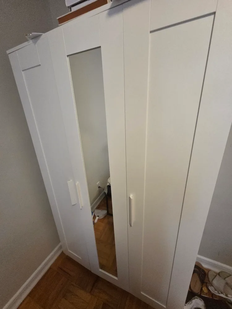 IKEA PAX Wardrobe with Mirror Door image indicator(2)