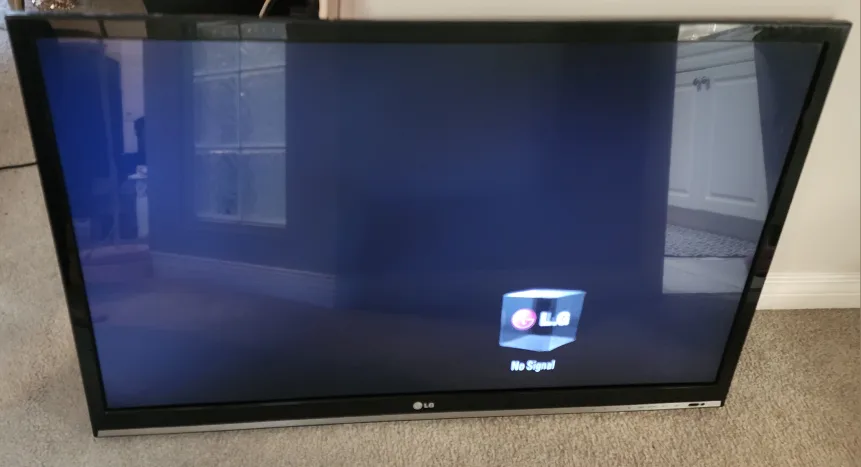 LG 37LS5600 37" LCD TV image indicator(3)