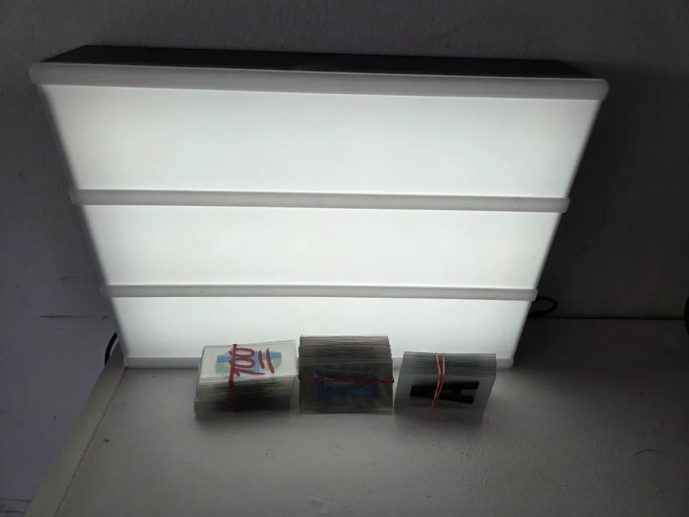 Cinema Lightbox Lamp (with Letters & Symbols) image indicator(3)