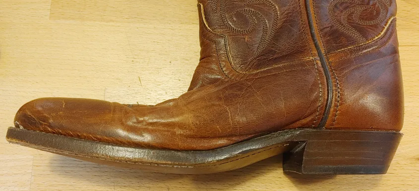 Brown Leather Cowboy Boots image indicator(10)